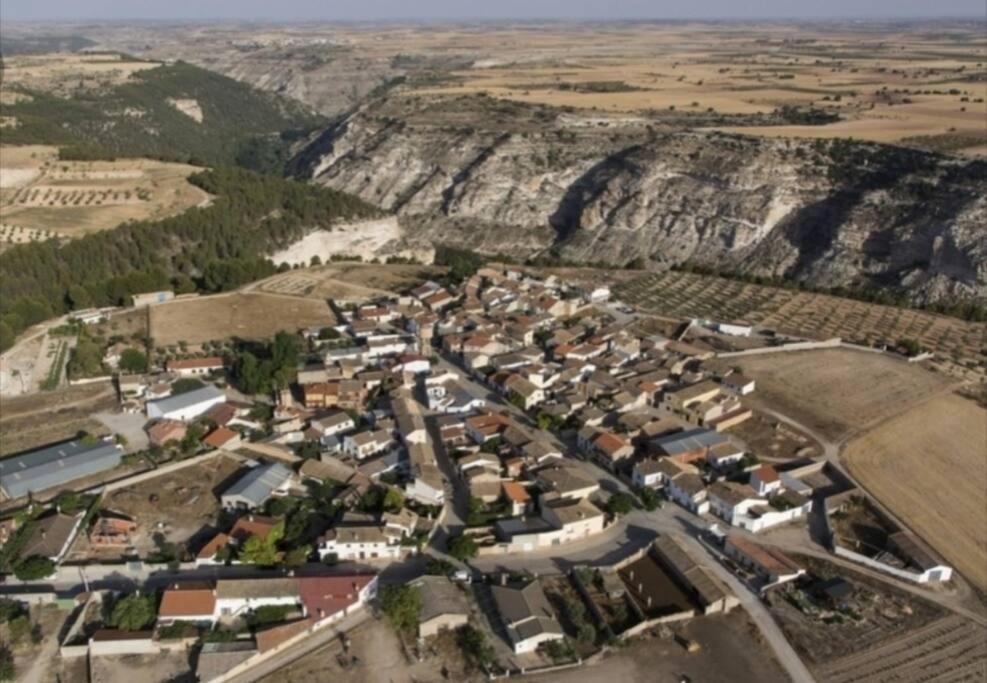 Casa Rural El Abejorro Алкала дел Хукар Екстериор снимка